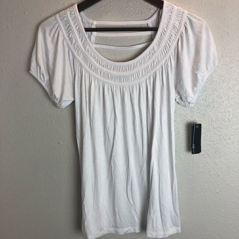 NWT AGB White Top Size M